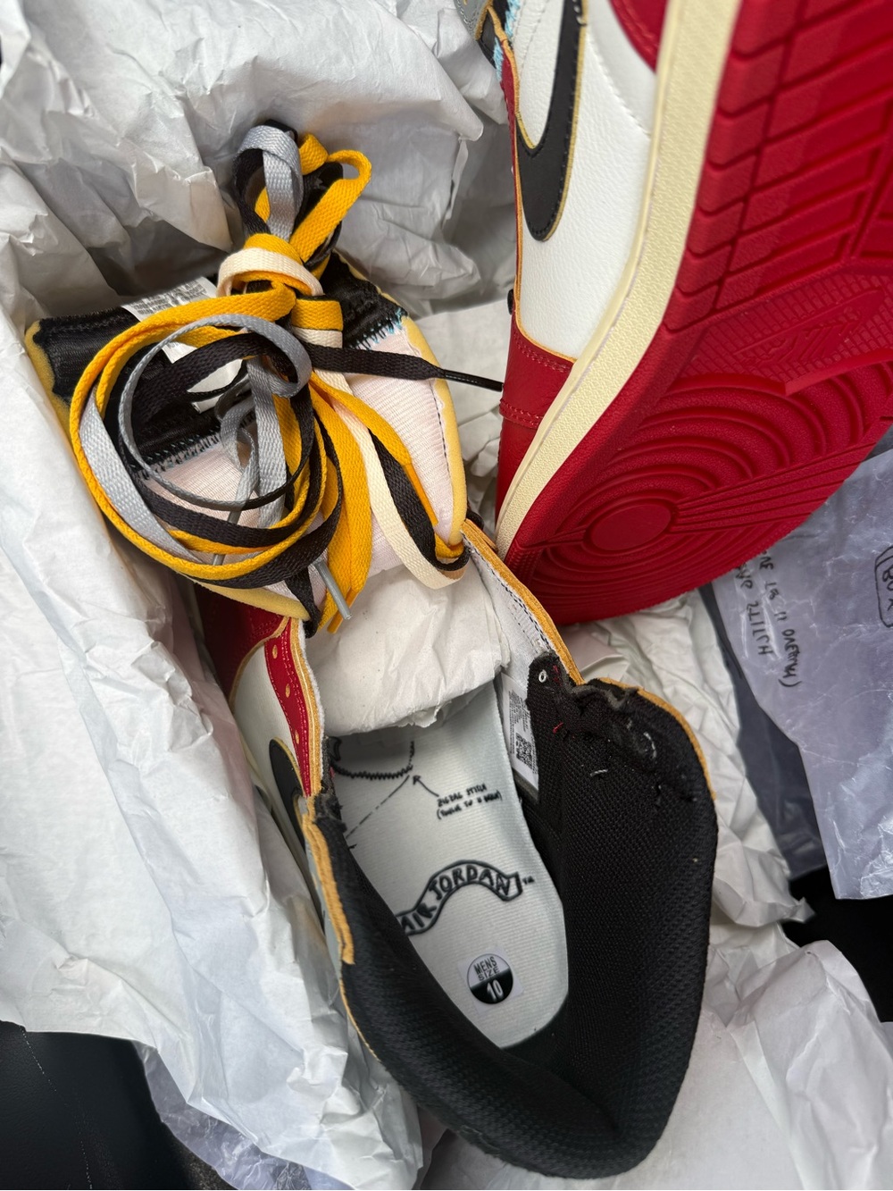 Jordan Air Jordan 1 Retro High OG White Black Red - Picture 4 of 6